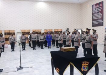 Sertijab Pejabat Utama Jajaran Polda, Ini Pesan Kapolda Lampung