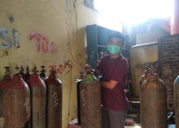 Permintaan Meningkat, Pangkalan Isi Ulang Oksigen di Bandar Lampung Kewalahan