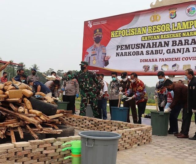 Kapolda Lampung Musnahkan 73 Kg Sabu, 111 Kg Ganja, dan 4.050 Butir Ekstasi