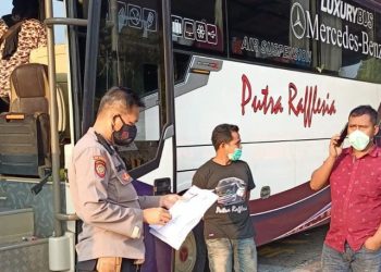 Dalam Sehari, Hampir 100 Kendaraan Diputar Balik di Penyekatan Bakauheni