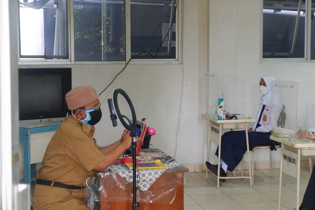 Kesan Guru dan Siswa soal Simulasi PTM Terbatas di Bandar Lampung