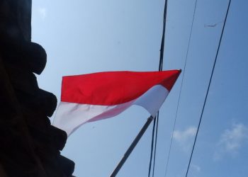 Pemkot Bandar Lampung Instruksikan Kibarkan Bendera Merah Putih Sepanjang Tahun