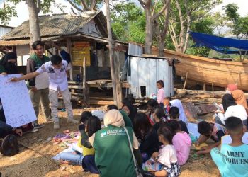 Galakan Budaya Literasi, Seorang Polisi Ramaikan Kegiatan Komunitas Giat Buku