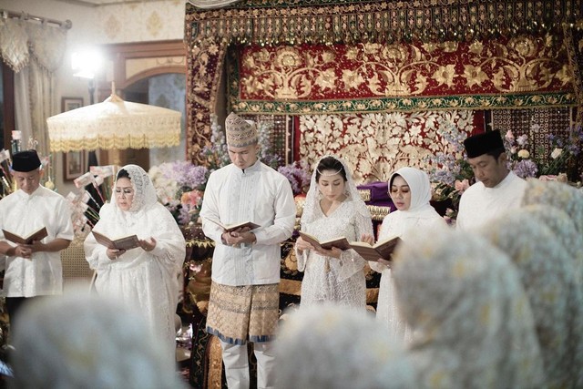 Nikita Willy Gelar Pengajian 4 Bulan Kehamilan dengan Adat Lampung