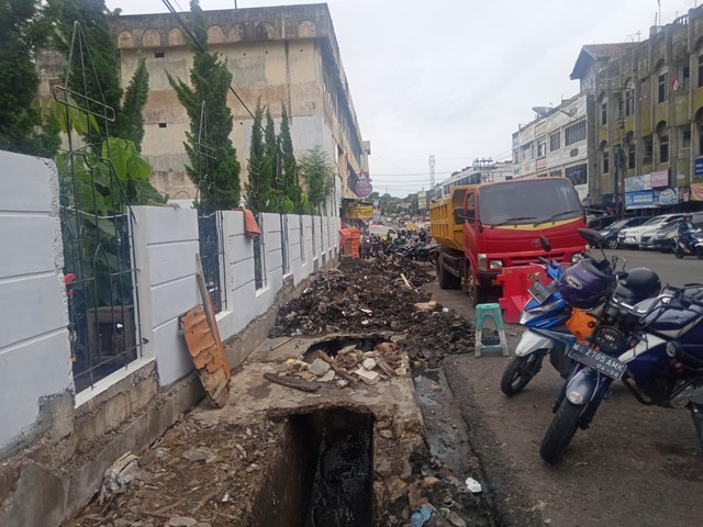 Musim Penghujan, Walkot Bandar Lampung Janjikan Perbaikan Drainase Tersumbat