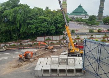 Ada Kegiatan Konstruksi, Arus Lalu Lintas Jalan P Diponegoro Dialihkan Sementara