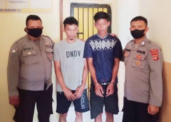 Datangi Rumah Warga, 2 Pria di Lampung Curi Ponsel Saat Korban Lengah