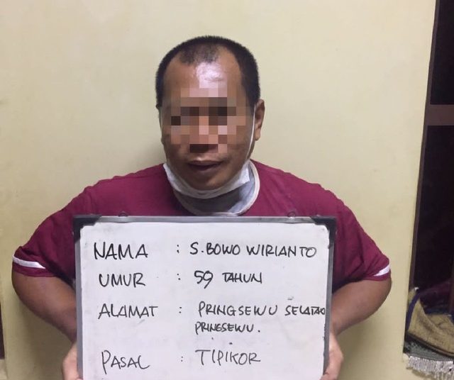 Jadi Tersangka Korupsi, Kadis Lingkungan Hidup Mesuji, Lampung, Ditahan