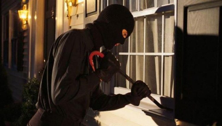 Bocah 15 Tahun di Lampung Bobol Rumah, Curi Ponsel Serta 80 Bungkus Rokok