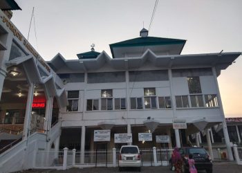 Pengurus Masjid Al-Furqon Tolak Pembangunan Relief Bung Karno: Tidak Relevan