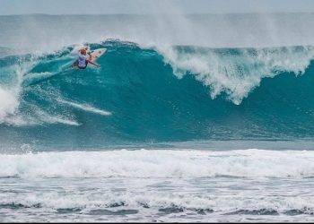 Rio Waida Berhasil Melaju ke Semi Final World Surf League Krui Pro 2022