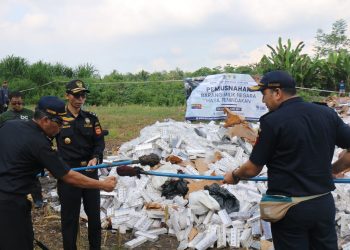 22 Juta Rokok Tanpa Pita Cukai Dimusnahkan di Pertengahan Tahun 2022