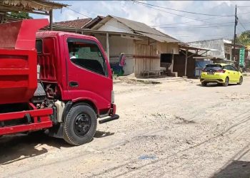 Warga Lampung Keluhkan Jalan Rusak di Campang Raya yang Tak Kunjung Diperbaiki