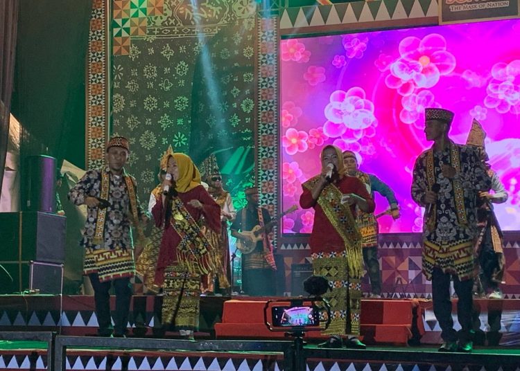 63 Tim Ikuti Lomba Orkes Gambus Festival Sekala Bekhak 2022 di Lampung Barat