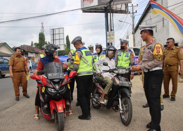 Angka Kecelakaan Meningkat, Polres Pringsewu Kembali Terapkan Tilang Manual