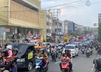Dihadiri Ribuan Orang, Pawai Budaya HUT Bandar Lampung ke-341 Berlangsung Meriah