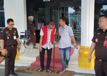 Korupsi Kredit Fiktif Kios Pasar Gudang Lelang Rp 3,79 M, 4 Tersangka Ditahan