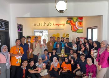 Dalam RangkaHUT ke-45, NutriSari Hadirkan Kembali Kemasan Botol Kaca